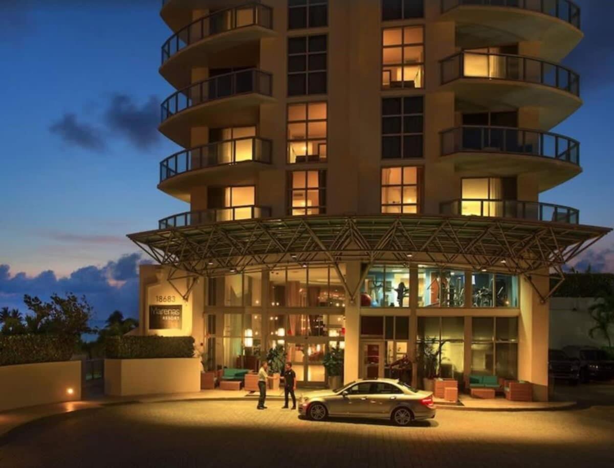 Beachfront Resort Pool Ocean View Balcony Miami Beach Buitenkant foto