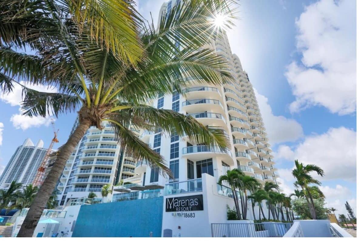 Beachfront Resort Pool Ocean View Balcony Miami Beach Buitenkant foto